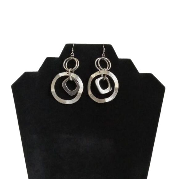 Silver Toned Metal Geometric Shapes Interlocked Shimmery Dangle Style Earrings - Picture 1 of 8